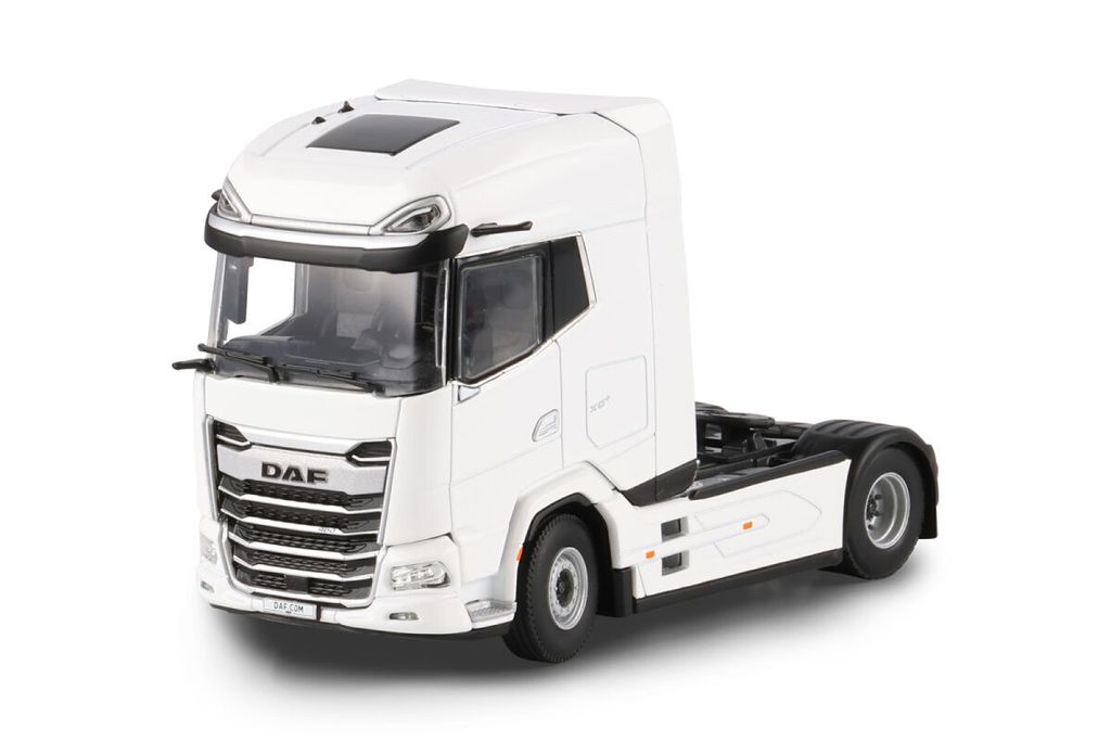 white-line-daf-xg-my25-4x2-1 (4)