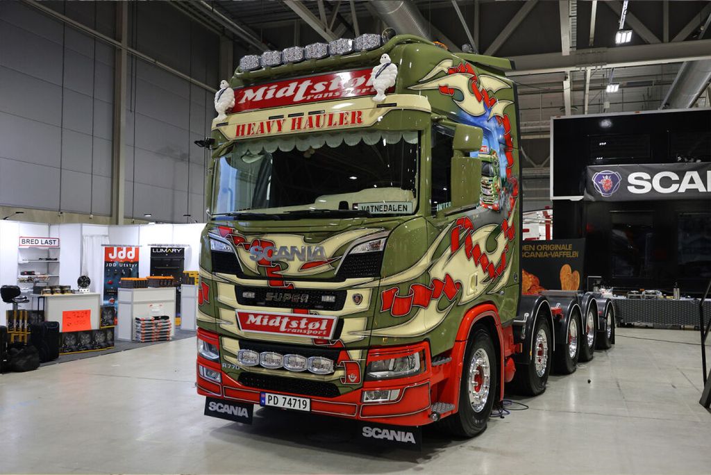 midtstøl-scania-r-highline-cr20h-8x4-wi