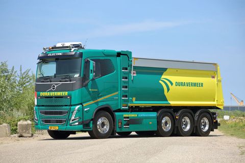 dura-vermeer-volvo-fh5-my2024-sleeper-c