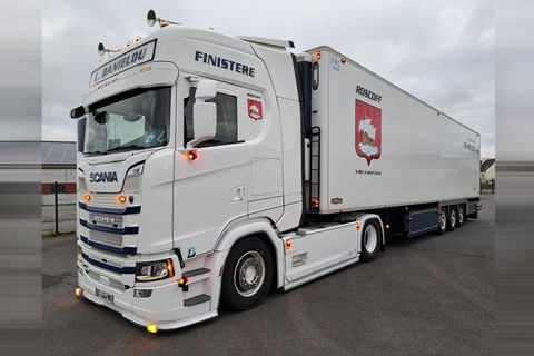 danielou-scania-s-highline-cs20h-4x2-re