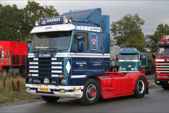 jan-low-larsen-scania-3-series-streamli