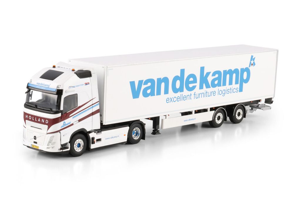van-de-kamp-volvo-fh-aero-globetrotter