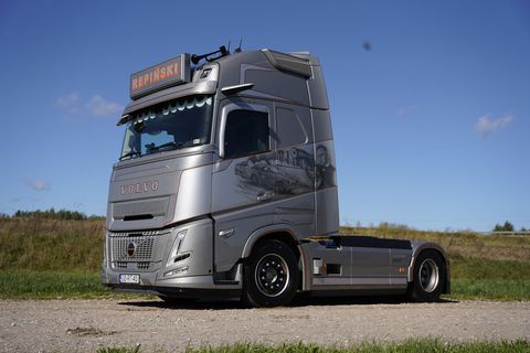 repinski-volvo-fh-aero-globetrotter-xl