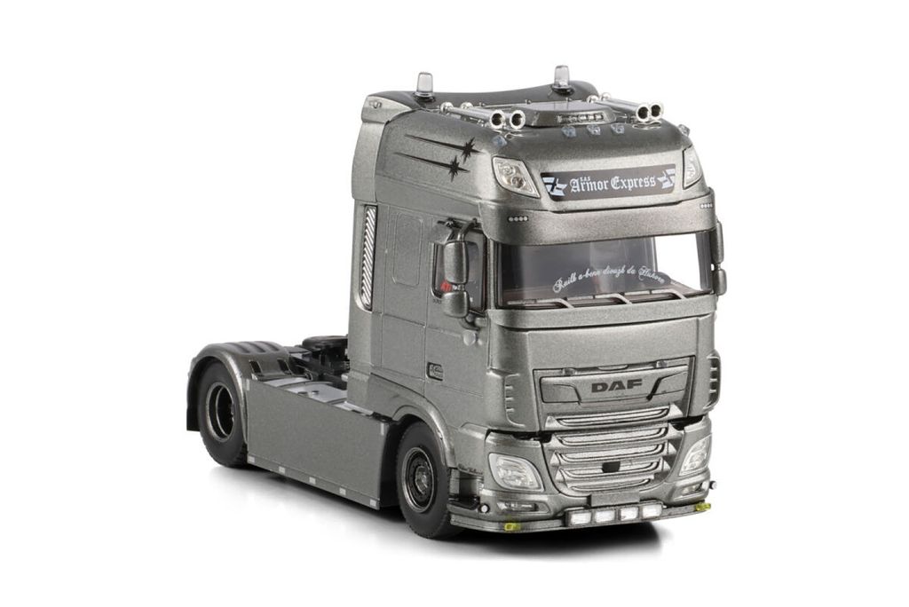armor-express-daf-xf-super-space-cab-my (3)