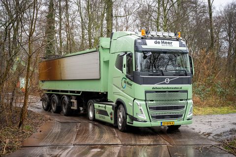 de-heer-land-en-water-volvo-fh5-globetr