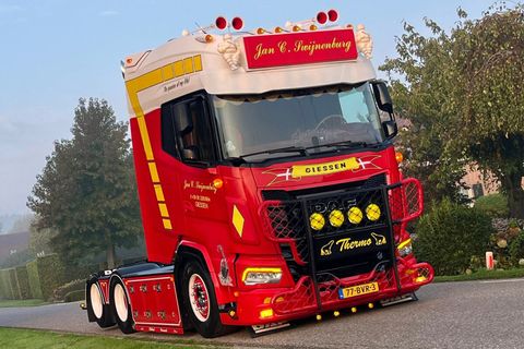jan-c-swijnenburg-daf-xg-6x2-tag-axle