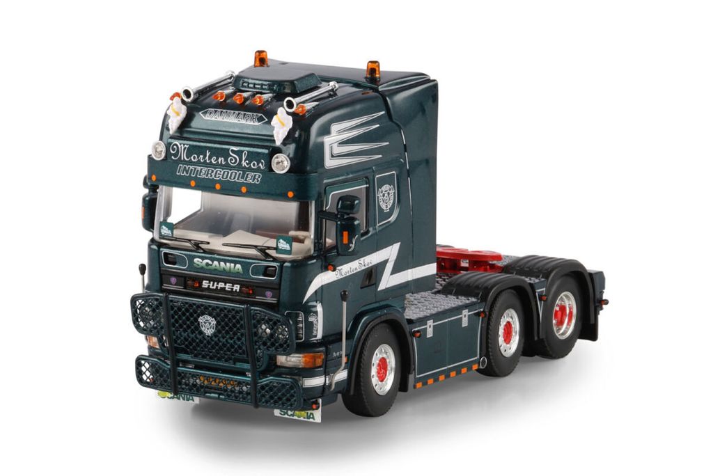 morten-skov-scania-4-series-topline-6x2 (4)