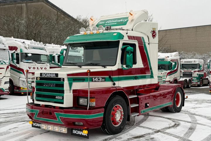 caudenberg-scania-3-series-torpedo-stre