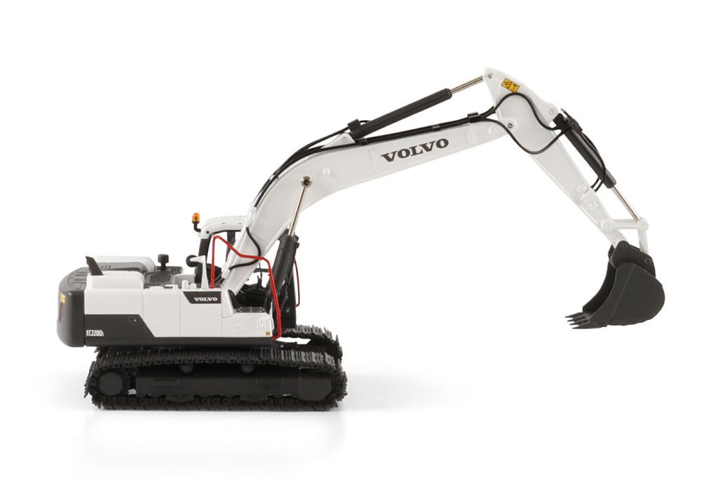 volvo-volvo-ec220d-white (4)