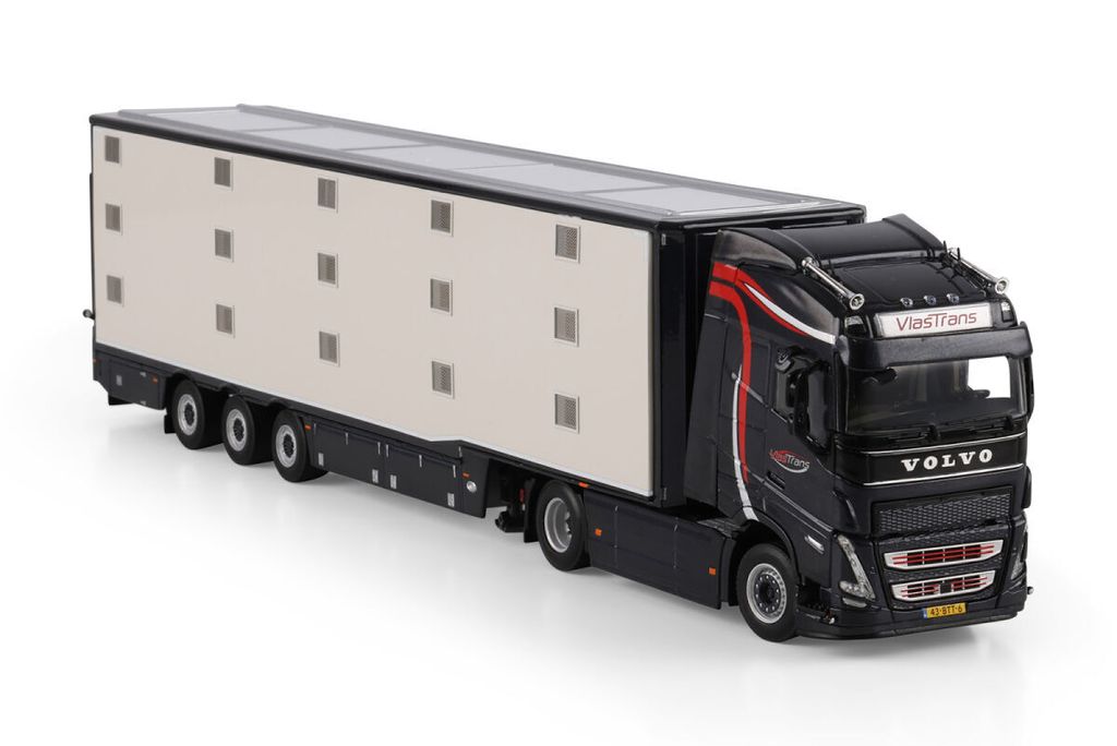 vlastrans-volvo-fh5-globetrotter-4x2-is (3)