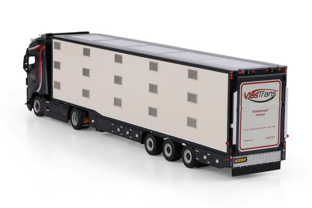 vlastrans-volvo-fh5-globetrotter-4x2-is (2)