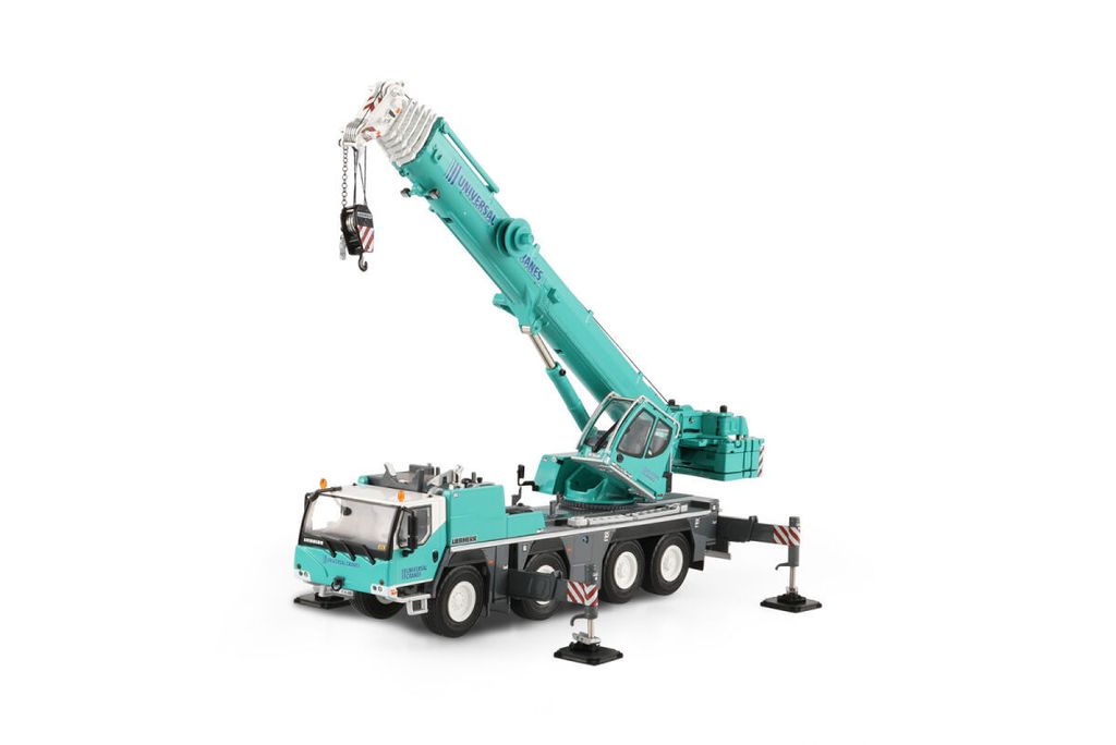 universal-cranes-new-zealand-liebherr-l (2)
