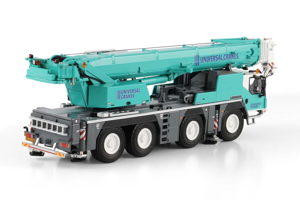 universal-cranes-new-zealand-liebherr-l (1)