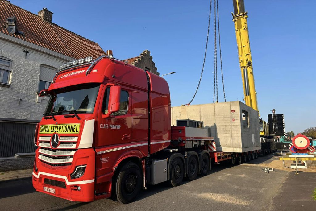 claes-verwimp-mercedes-benz-actros-mp5