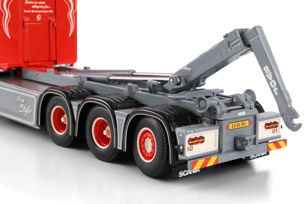 ronnie-petersen-scania-r-highline-cr20h (10)