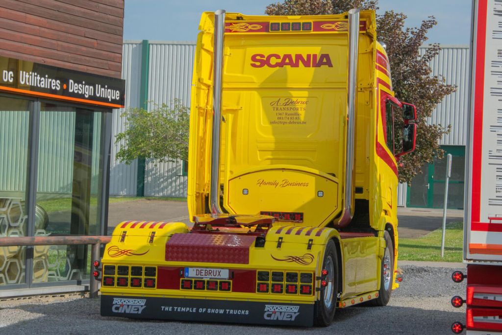 a-debrux-scania-r-highline-cr20h-4x2-r (6)