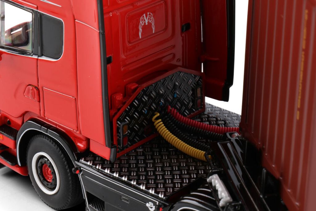 baca-scania-r6-topline-6x2-twin-steer-2 (8)
