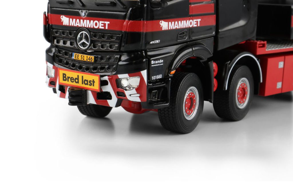 mammoet-merchandise-mercedes-benz-arocs (5)