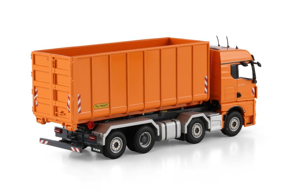 premium-line-man-tgx-gm-riged-truck-wit (1)