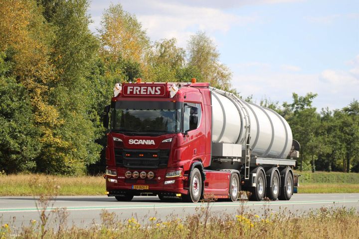 frens-scania-r-normal-cr20n-4x2-vacuum