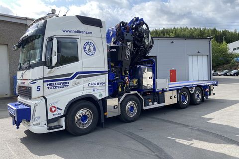 hellerød-transport-volvo-fh5-globetrott