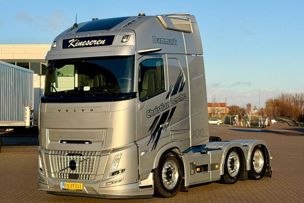 christian-lerche-volvo-fh-aero-globetro
