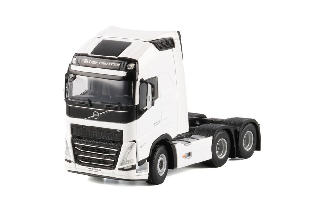 white-line-volvo-fh5-my2024-globetrotte-1 (3)
