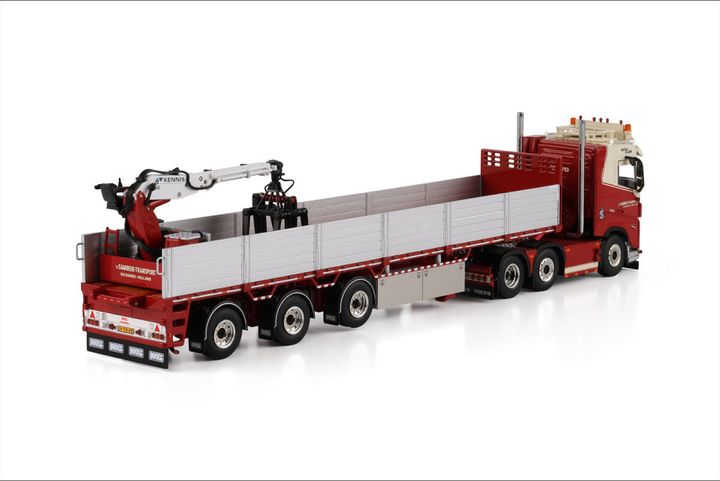 van-sambeek-volvo-fh5-my2024-sleeper-ca (1)