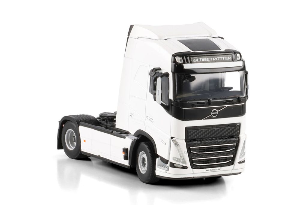 white-line-volvo-fh5-my2024-globetrotte (3)