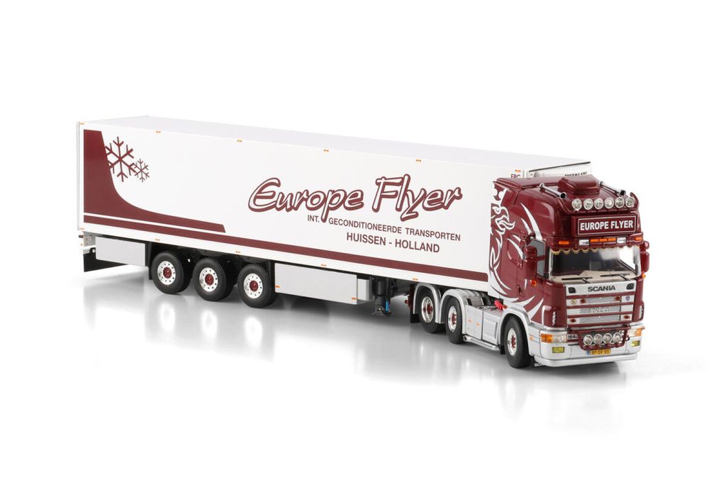europe-flyer-scania-4-series-topline-6x (2)