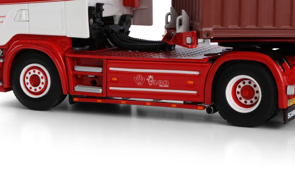 ferdi-van-den-heuvel-scania-4-series-to (6)