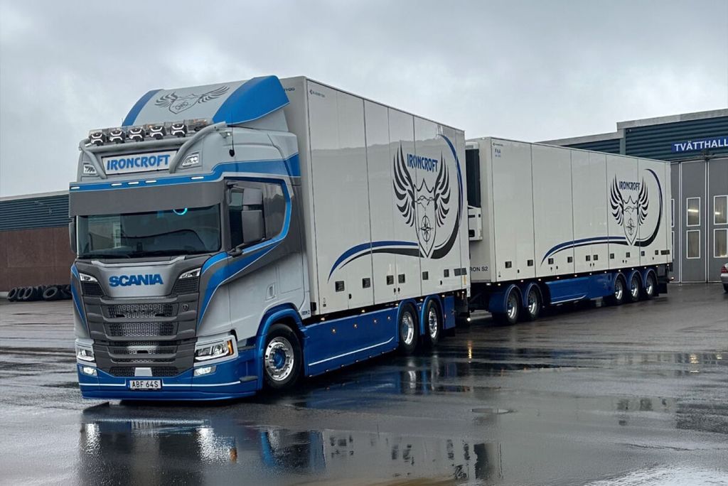 ironcroft-scania-r-highline-cr20h-riged