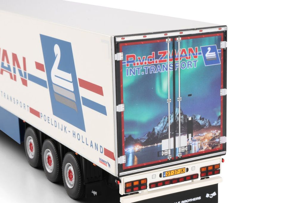 r-v-d-zwan-man-tgx-gx-6x2-tag-axle-re (6)