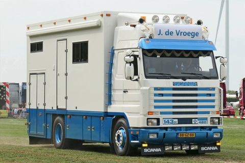 j-de-vroege-scania-3-series-streamline