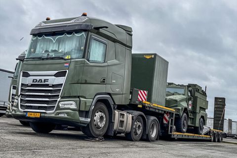 defensie-nl-daf-xg-6x2-twin-steer-semi