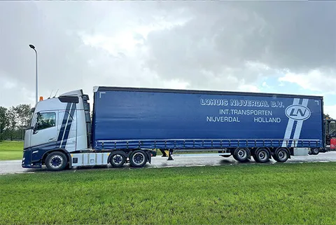lohuis-nijverdal-volvo-fh-aero-globetro (1)