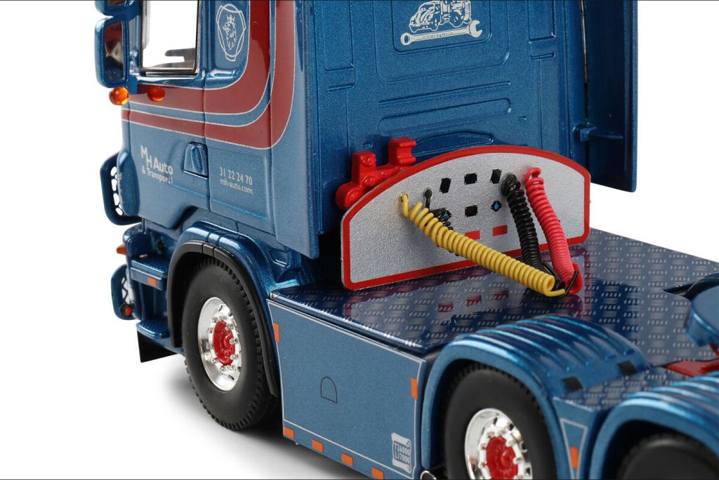 mh-auto-scania-4-series-topline-6x2-twi (7)