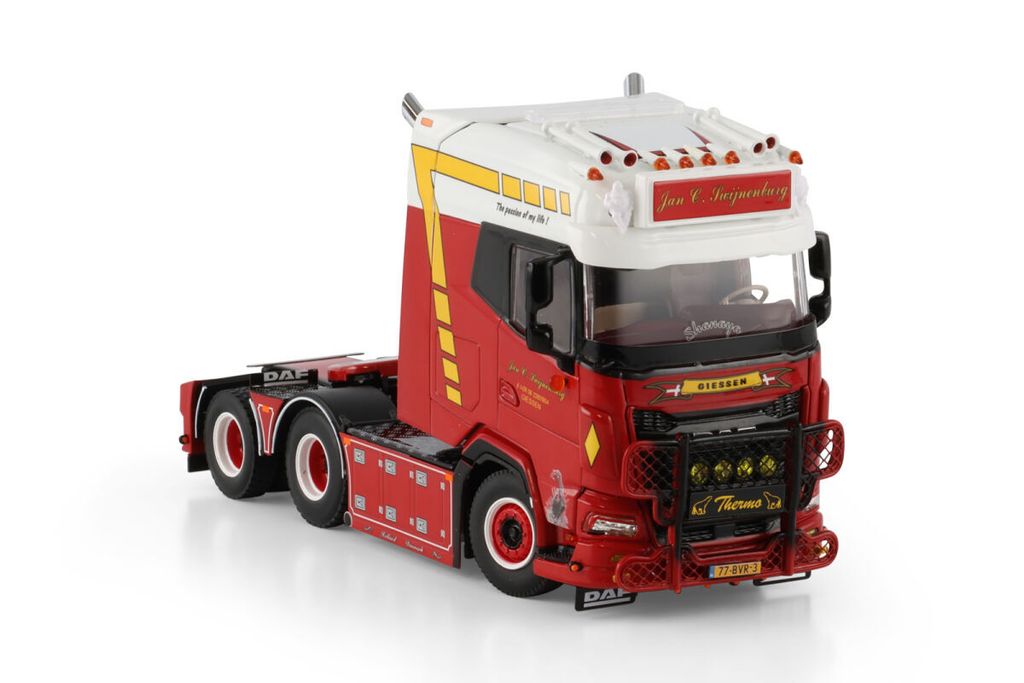 jan-c-swijnenburg-daf-xg-6x2-tag-axle (3)