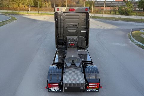 gvt-transport-brugge-volvo-fh-aero-glob (1)