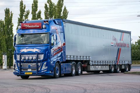 siep-amsterdam-volvo-fh-aero-globetrott