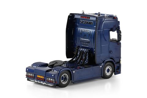 nicolas-villard-scania-s-highline-cs20h (1)