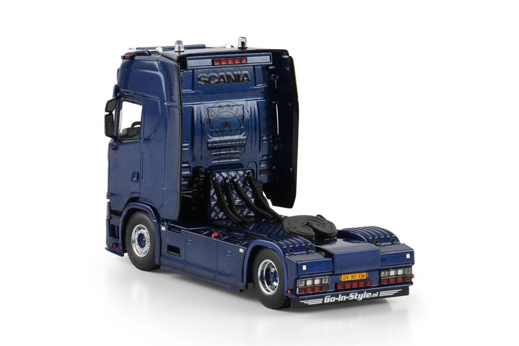 nicolas-villard-scania-s-highline-cs20h (2)