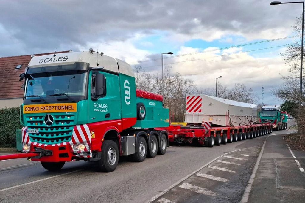 scales-mercedes-benz-arocs-mp4-slt-big
