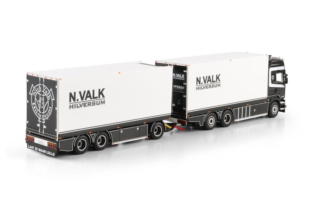 nick-valk-scania-streamline-topline-rig (1)