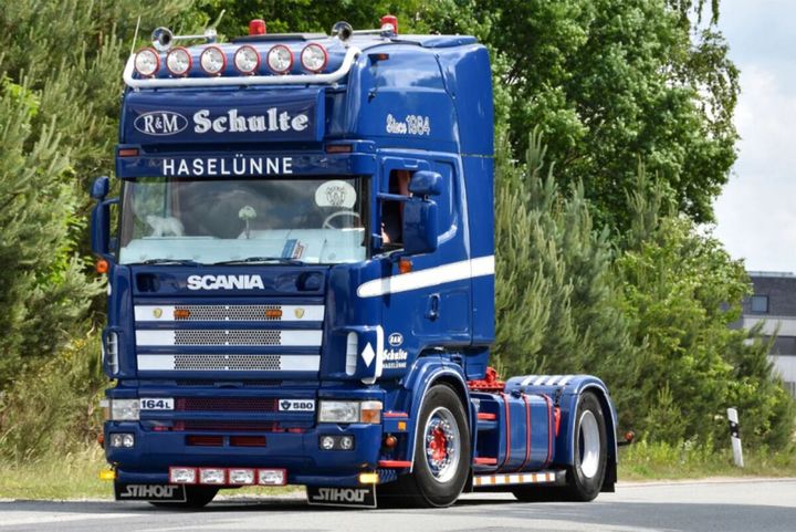 schulte-scania-4-series-topline-4x2