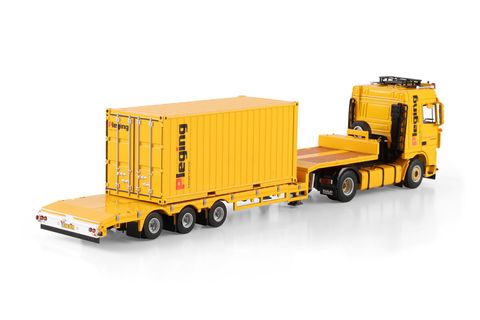 pleging-daf-xf95-space-cab-4x2-semi-low (1)