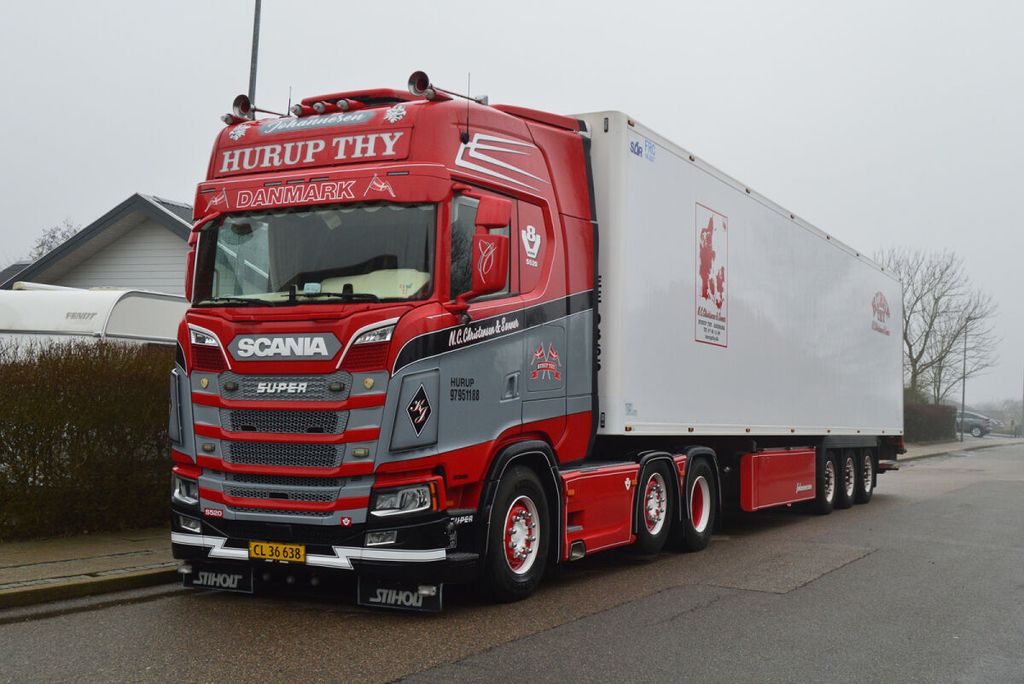 n-c-christensen-sonner-scania-s-high-1
