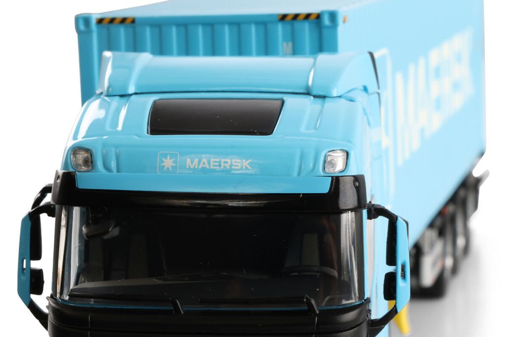 premium-line-volvo-fh-aero-globetrotter-2 (7)