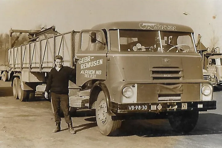 toon-remijsen-daf-2000-do-4x2-classic-b