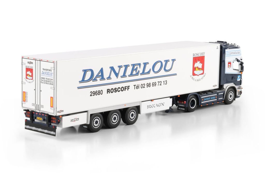 danielou-scania-4-series-topline-4x2-re (1)